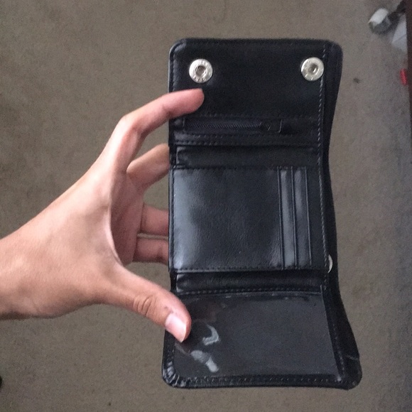 Wallet - Picture 3 of 4